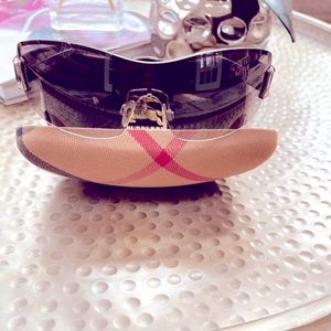 Women Burberry Sunglasses